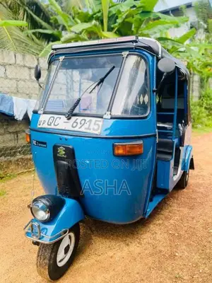 Bajaj 2 Stroke 2006 Three Wheel (Used)