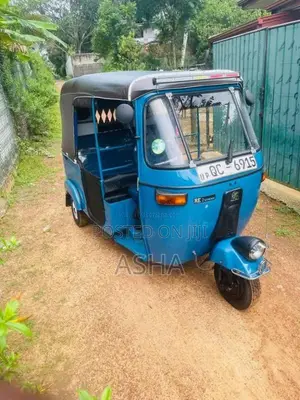 Bajaj 2 Stroke 2006 Three Wheel (Used)