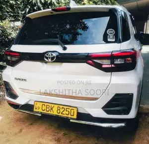 Toyota Raize 2020 SUV (Used)