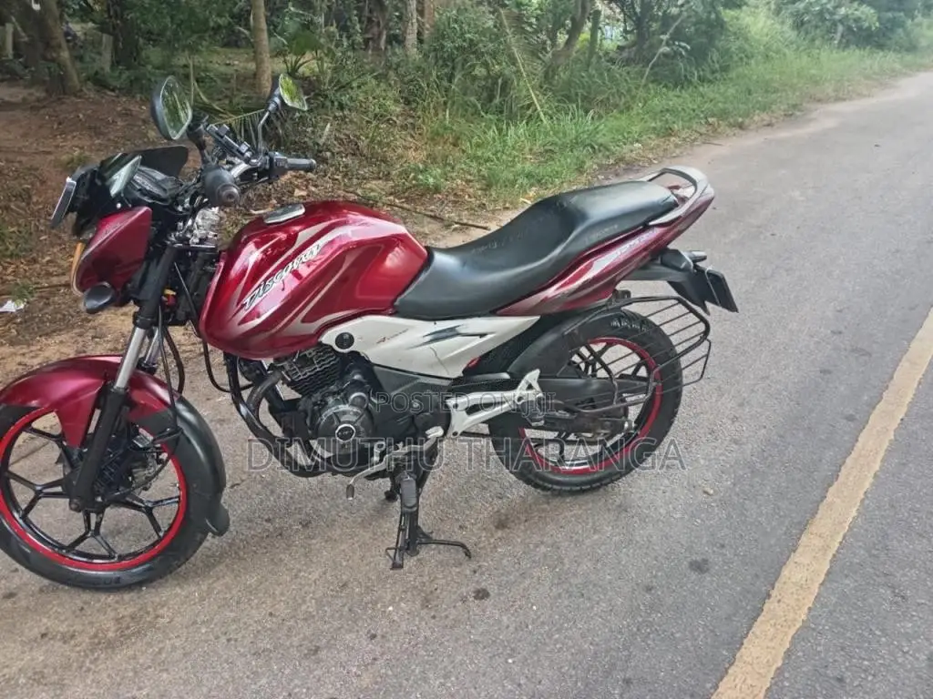 Bajaj Discover M 2012 Motorbike (Used)