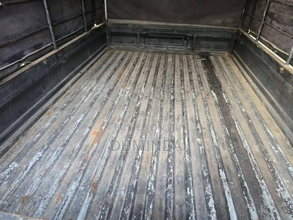 Tata Dimo Batta 2013 Lorry (Used)