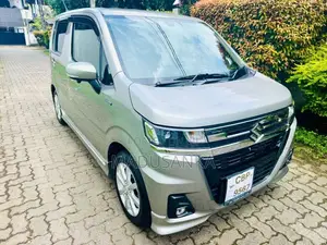 Suzuki Wagon R Custom ZX 2025 Car (Used)