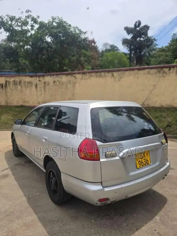 Nissan Y11 2002 Car (Used)