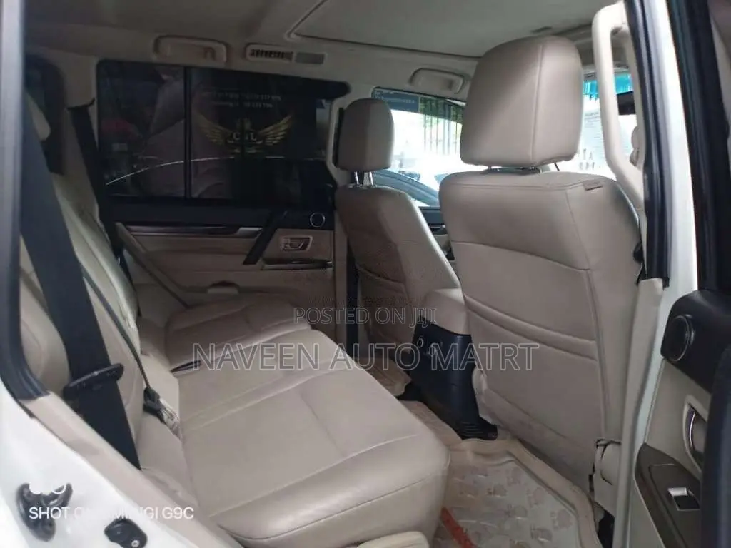 Mitsubishi MONTERO DHD GLS 2015 SUV (Used)