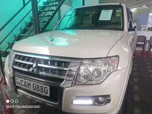 Mitsubishi MONTERO DHD GLS 2015 SUV (Used)