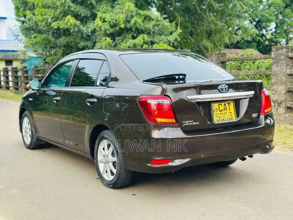 Toyota Axio G Grade 2016 Car (Used)