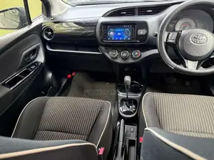 Toyota Vitz Juwellwa 2018 Car (Used)