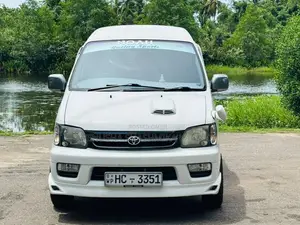 Toyota Noah KR42 2003 Van (Used)
