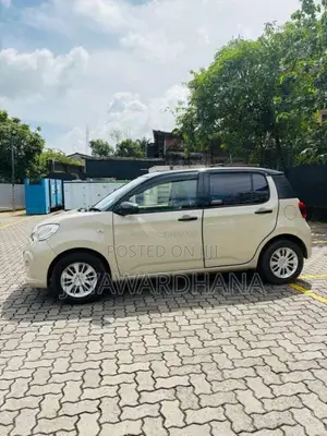 Toyota Passo 2016 Car (Used)