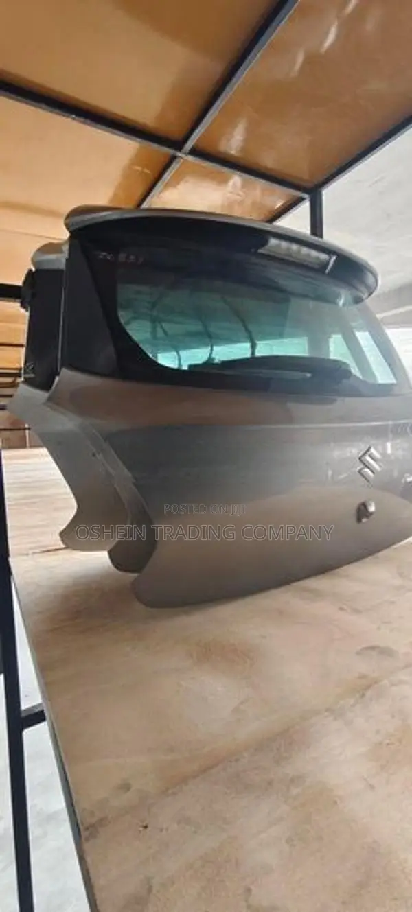 Swift Rs Dicky Door
