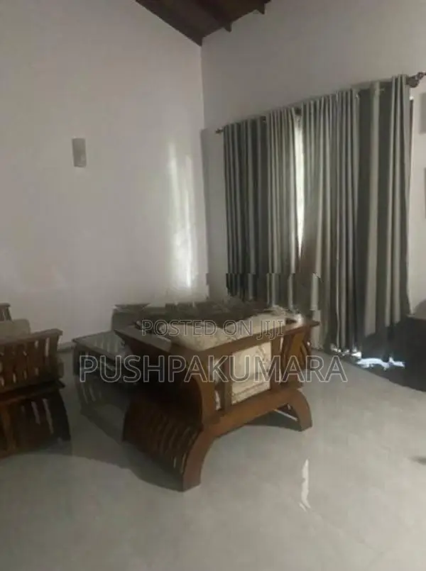House For Rent IN Maharagama ( File NO 4064A )