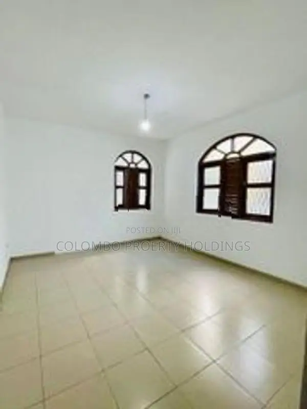 Two Storied House For Sale In Kalalgoda Talawathugoda [ 266 H ]