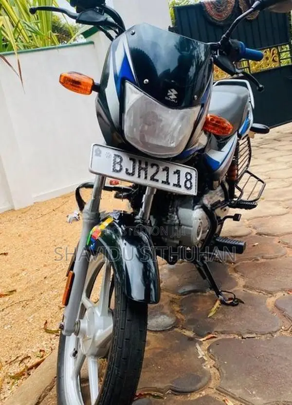 Bajaj CT100 2024