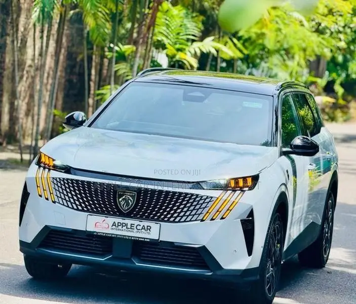 Peugeot 5008 Premium GTLINE 2025