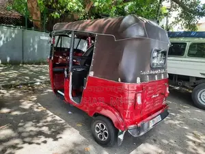 Bajaj RE 2006