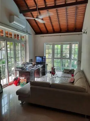 Two Storied House For Sale In Colombo 5 - PDH182