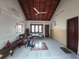 House With Property For Sale IN Wellawatte – PDH437 Colombo 6