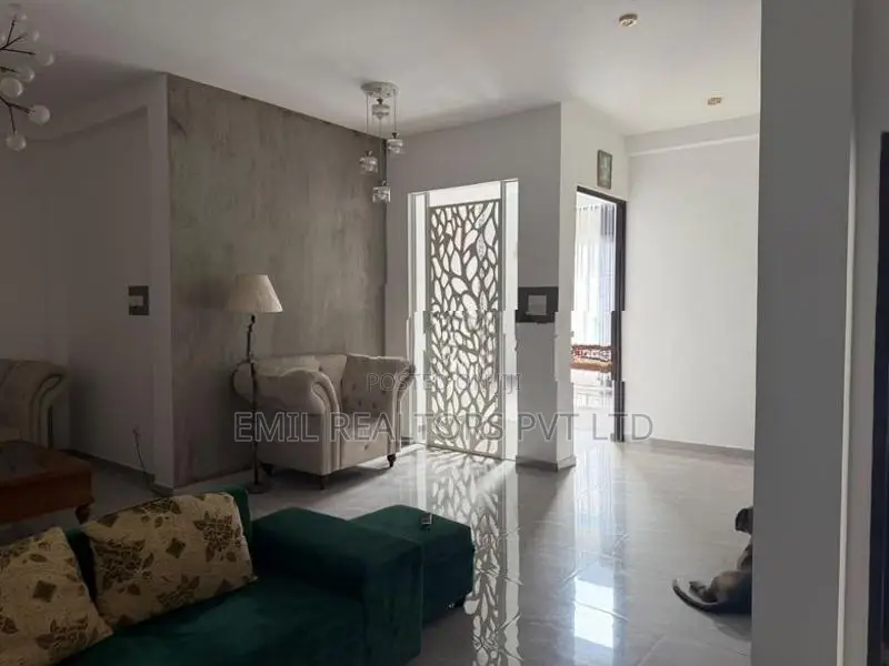 6-Bedroom Semi-Furnished House for Rent – Malabe (EM021PV)