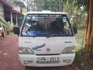 Foton Aumark 2013