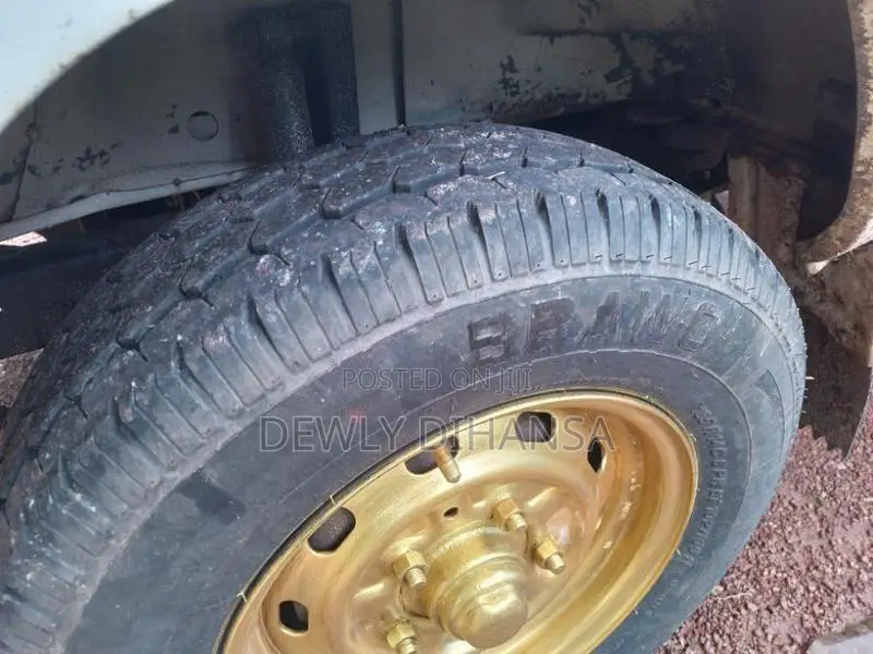 Foton Aumark 2013