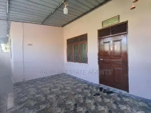Single Storey House for Sale in Wellampitiya