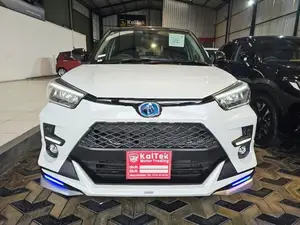 Toyota Raize BSM 4Way ApplePlay 2025