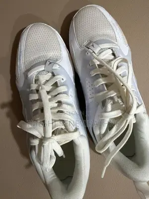 Nike Jordan Heir White