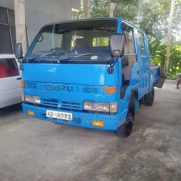 Isuzu Elf 1980