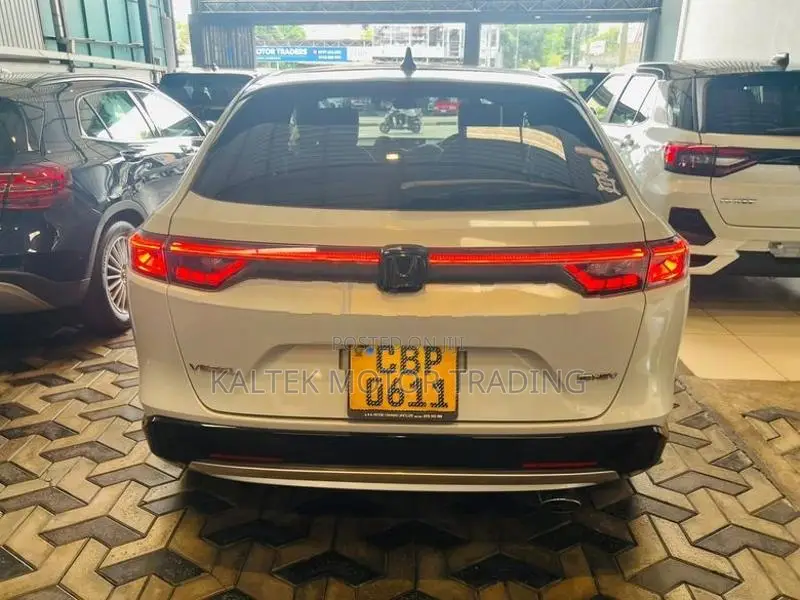 Honda Vezel Z Play Package 2023