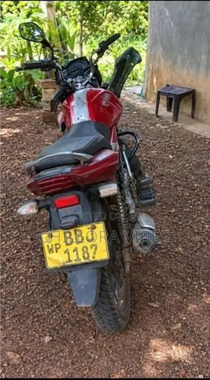 Bajaj Discover 125