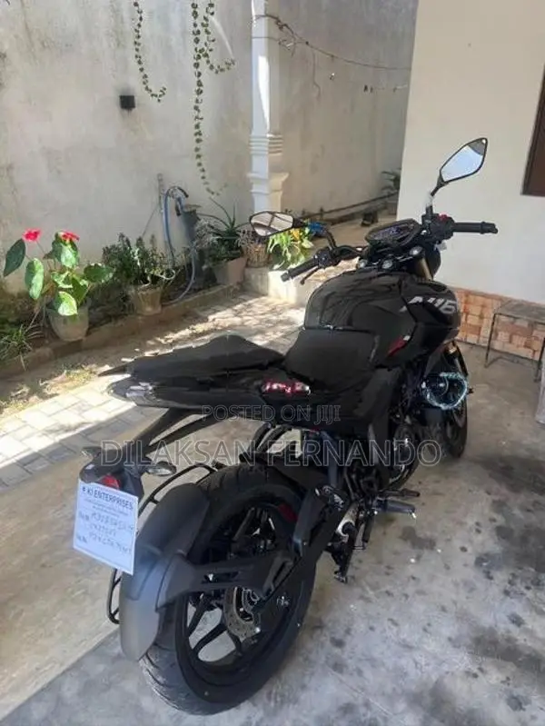 Bajaj Pulsar N160 Premium 2026