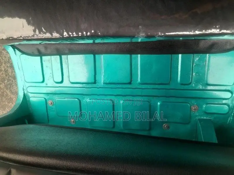 Bajaj RE 1996