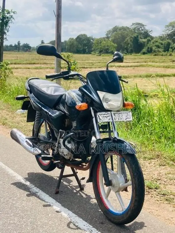 Bajaj Platina 100 2016