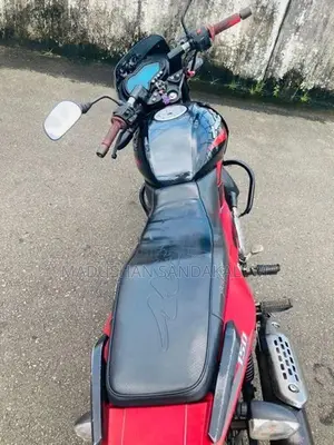 Bajaj Pulsar 150 Edition 2016
