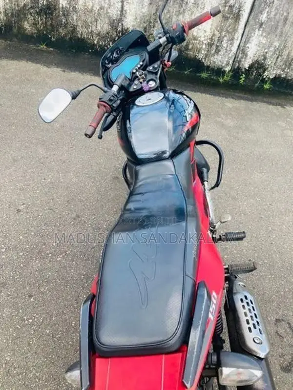 Bajaj Pulsar 150 Edition 2016