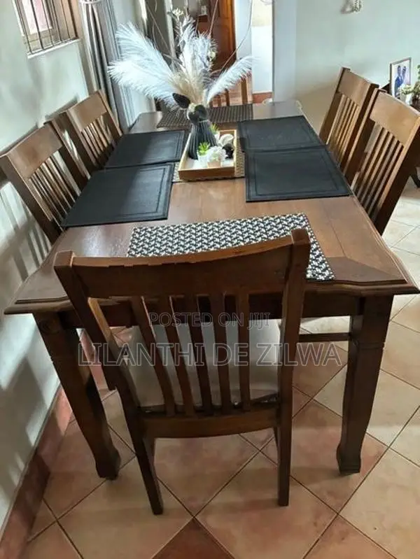 Damro Dining Table With 6 Chairs