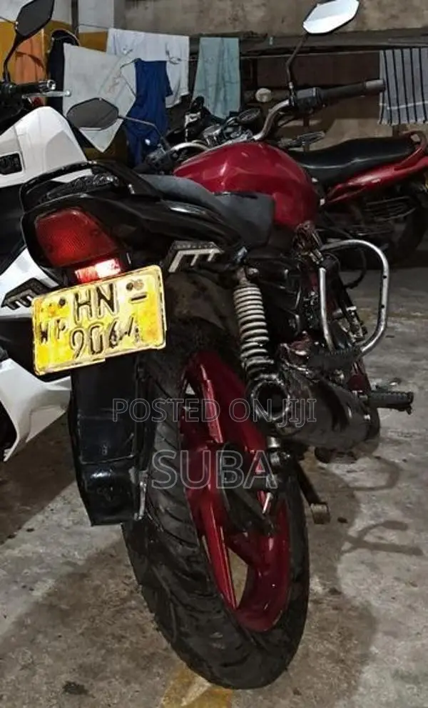 Bajaj Pulsar 150 2006