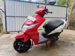 Honda Dio 2012