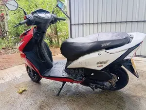 Honda Dio 2012
