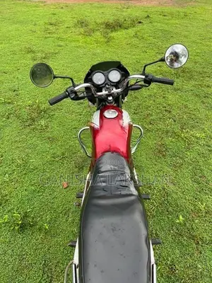 Bajaj CT100 2007