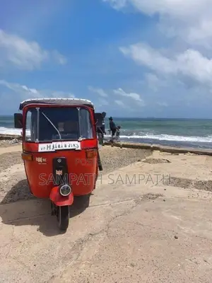 Bajaj RE 2003