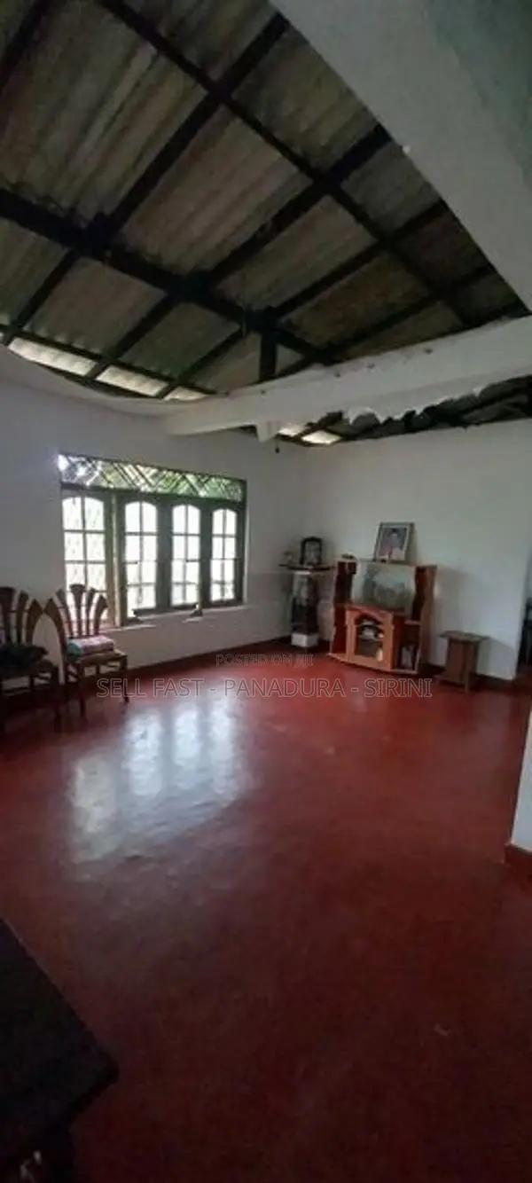 House With 14 P Land In Panadura - Thanthirimulla