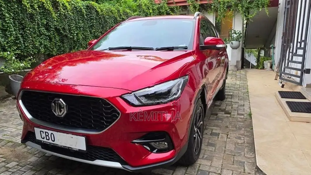 MG ZS 2025