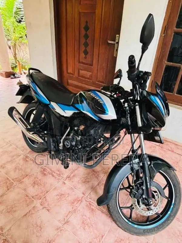 Bajaj Discover 125 2023