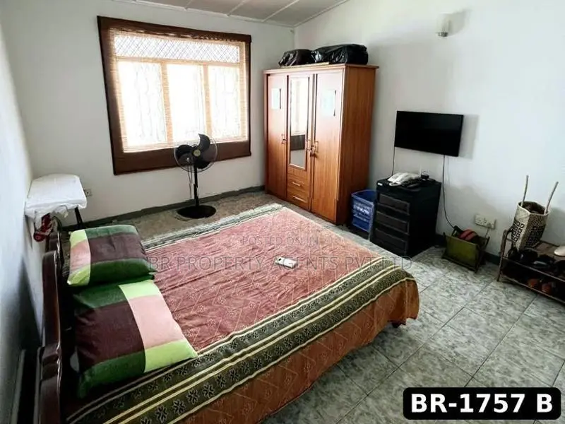House with Land for Sale in Mirihana, Nugegoda