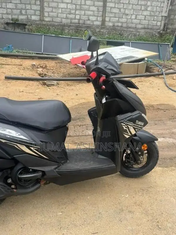 Yamaha Ray ZR 2018