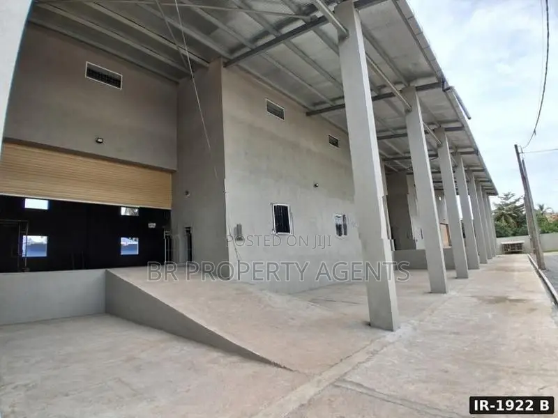 Warehouse for Rent in Wellampitiya