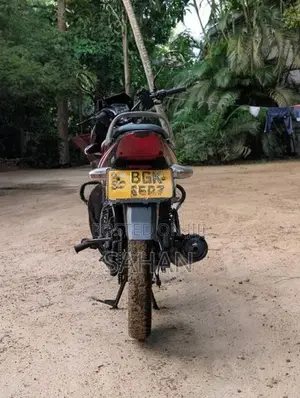 TVS Metro 2018