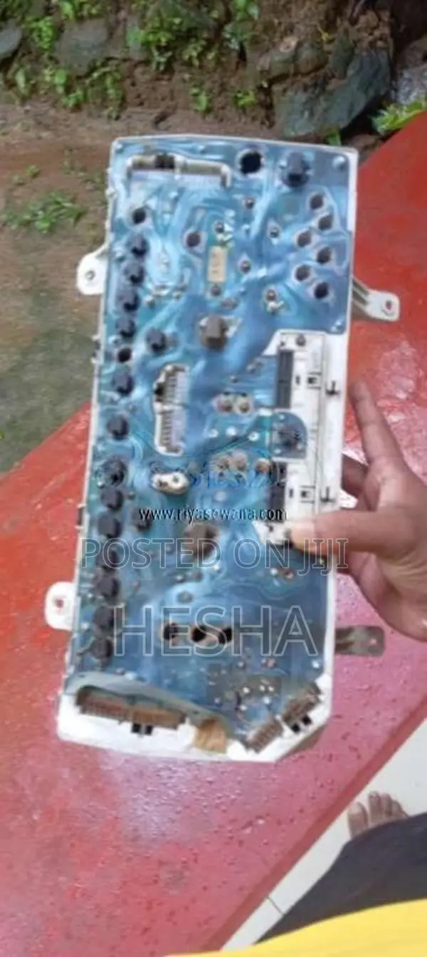 Dolphin digital meter box for Van