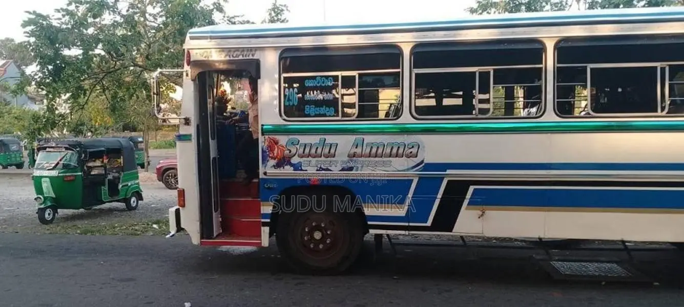 Ashok-Leyland Leyland 2001 Bus (Used)